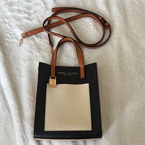 Marc Jacobs Black and Cream Crossbody Bag
